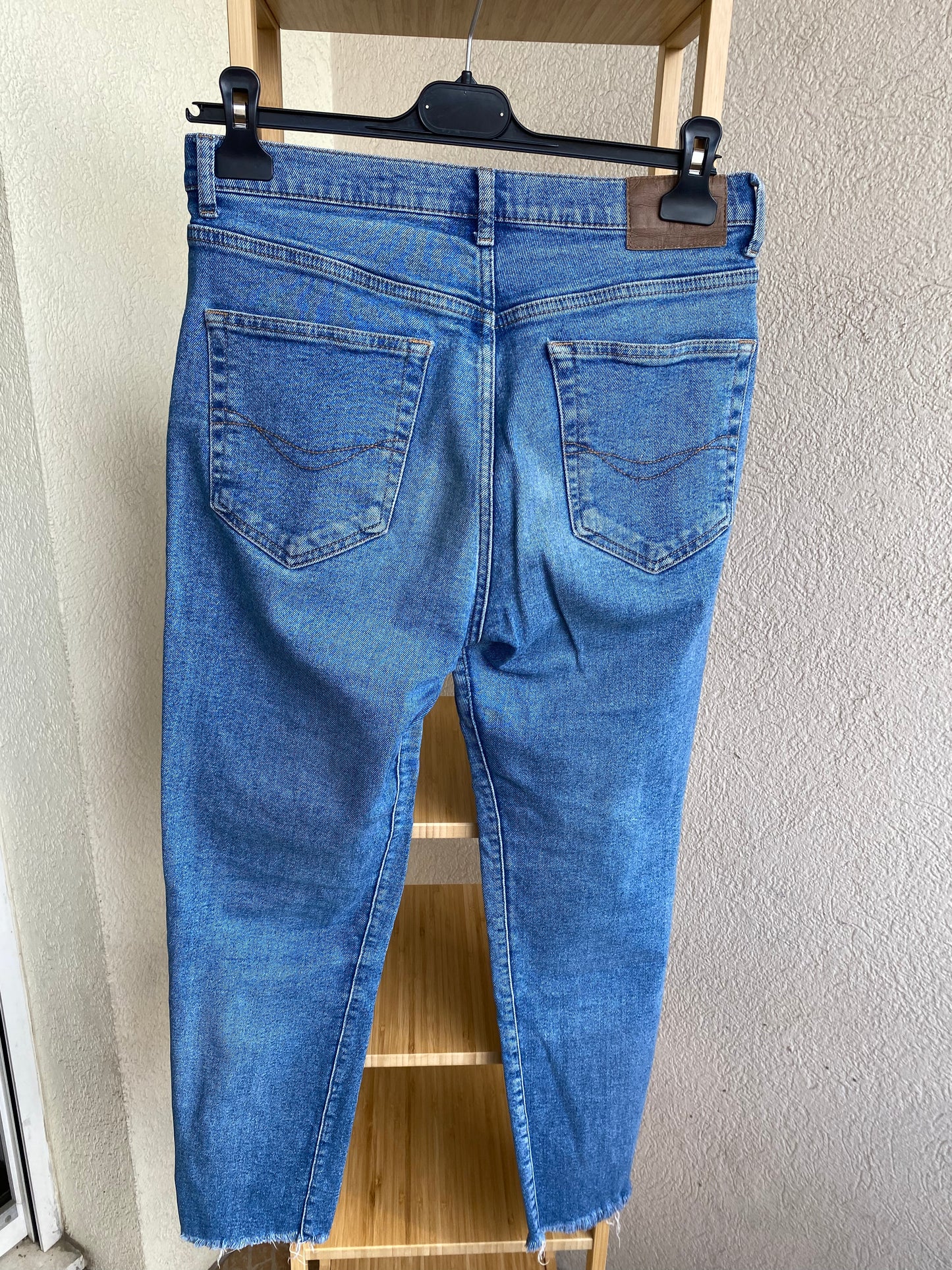 Jeans Pull&Bear effiloché Taille 38/40