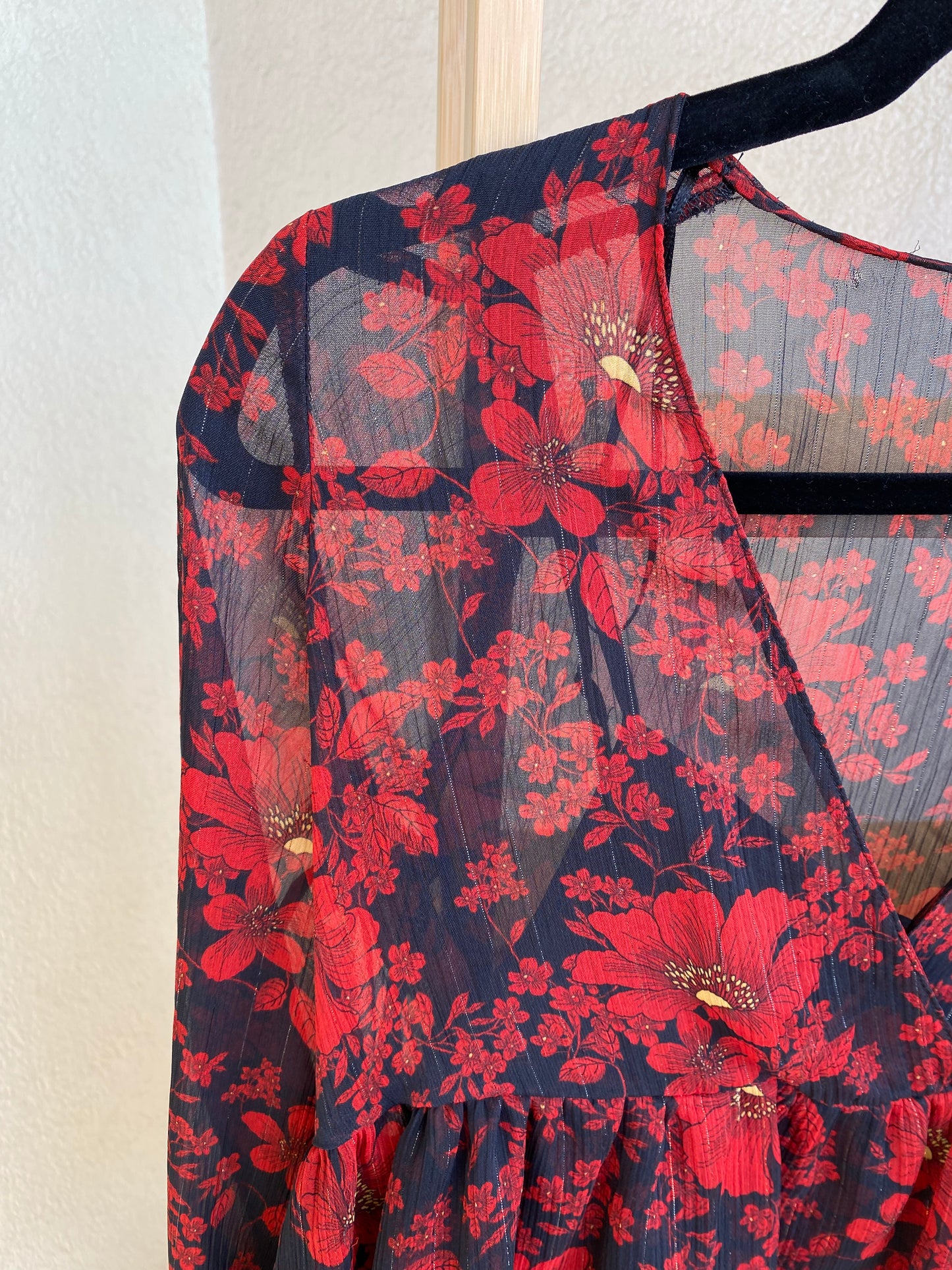 Robe Zara voilage et motifs fleuris Taille XS