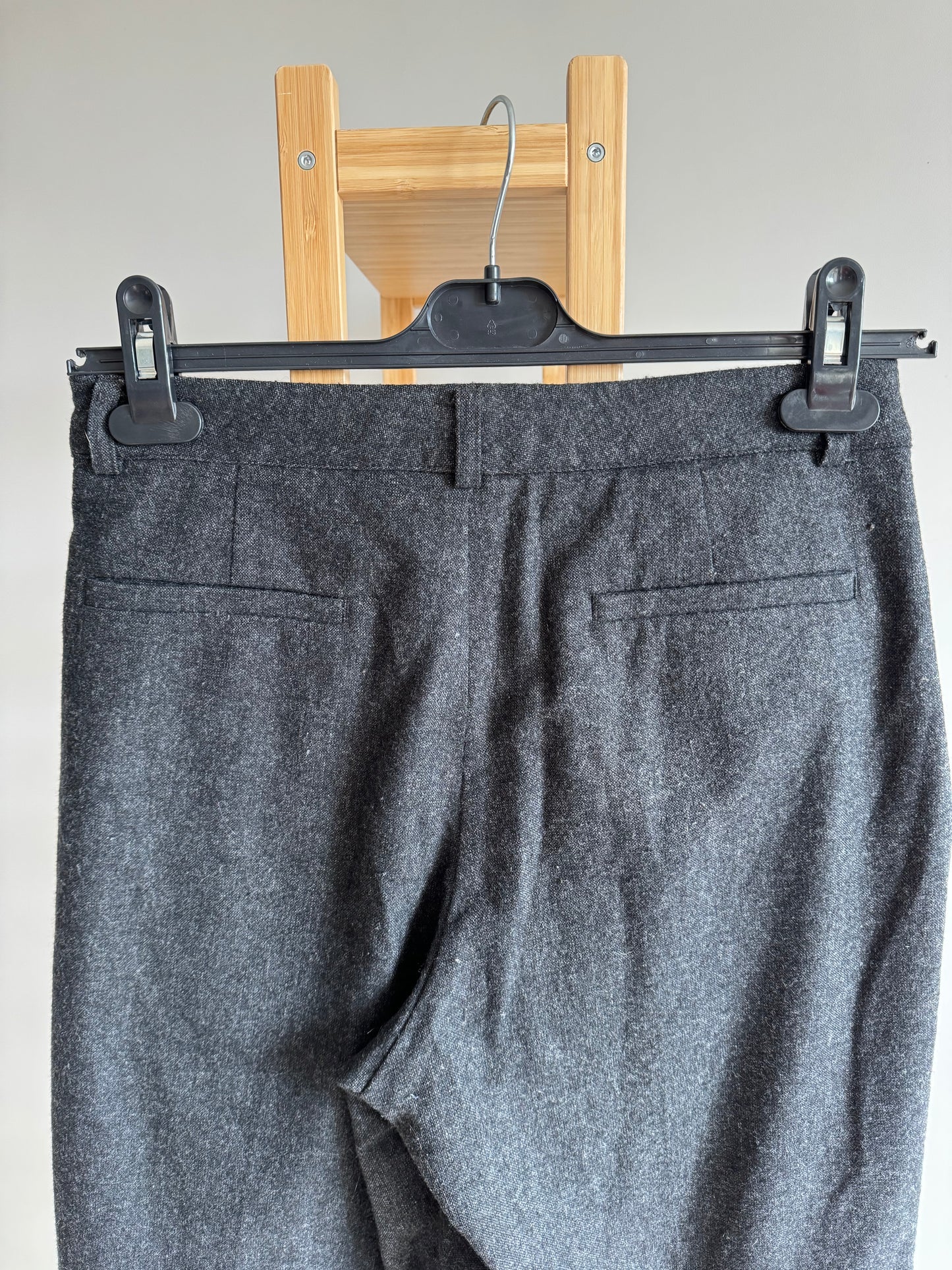 Pantalon en laine Le Pantalon Paris gris Taille 36