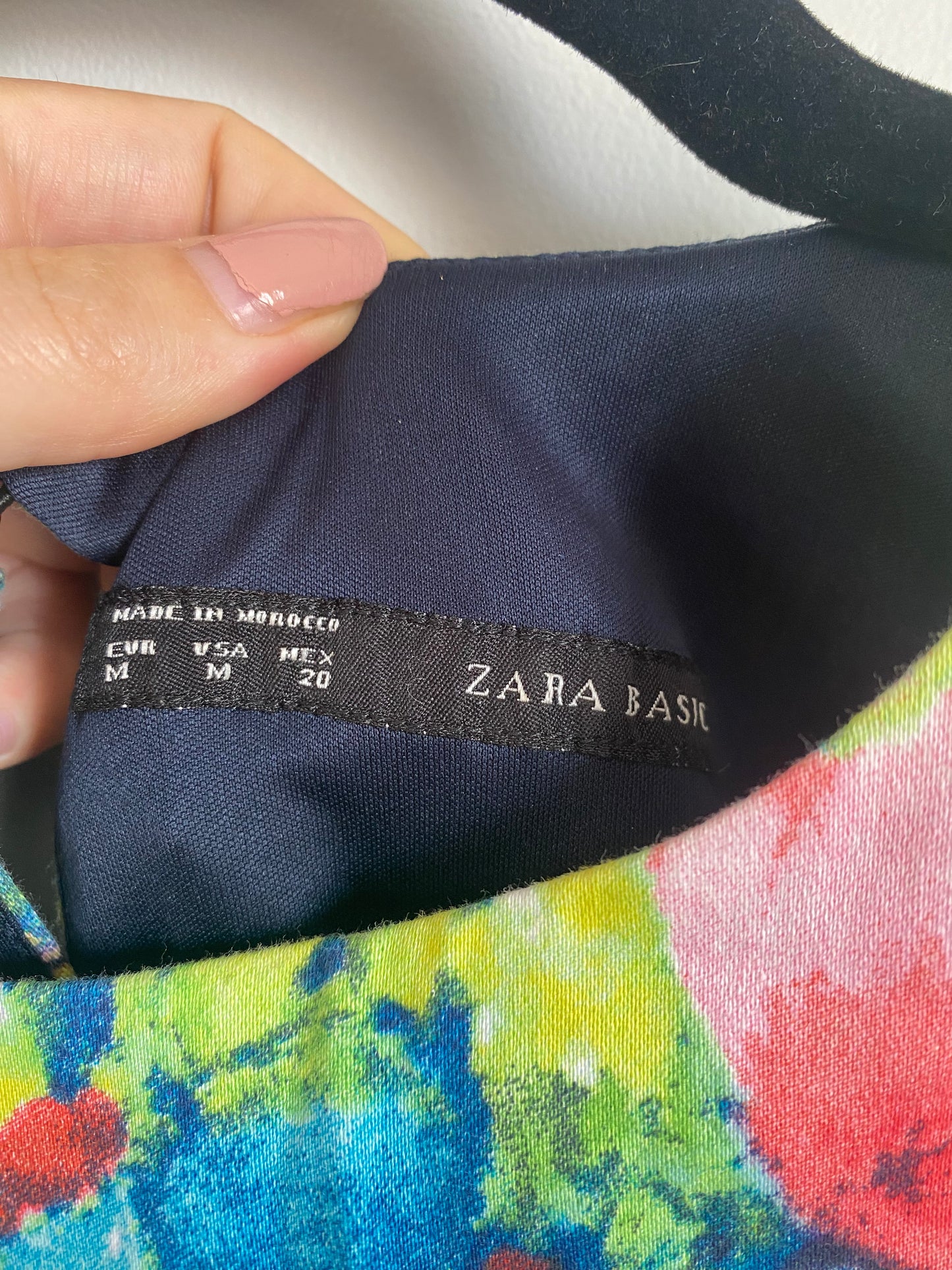 Robe Zara colorée Taille M